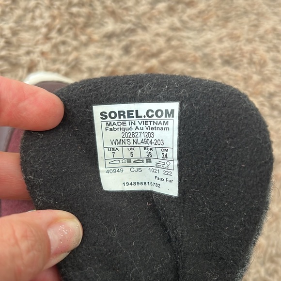 Sorel insulated waterproof boots BRAND NEW - Picture 7 of 9